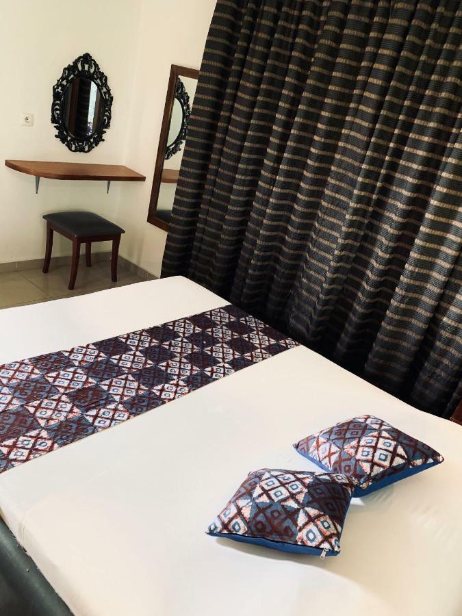 Residence Bertille Abidjan Cocody מראה חיצוני תמונה