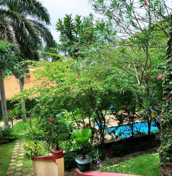 Residence Bertille Abidjan Cocody מראה חיצוני תמונה